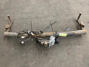 Używane Hak holowniczy Mercedes Citan (415.6) 1.5 111 CDI Cena € 150,00 Procedura marży oferowane przez Autodemontage van de Laar