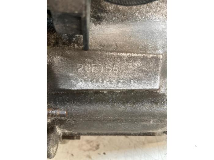 Växellåda från en Opel Combo Cargo 1.6 CDTI 100 2019