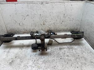 Gebruikte Trekhaak Ford Transit Connect (PJ2) 1.5 EcoBlue Prijs € 125,00 Margeregeling aangeboden door Autodemontage van de Laar