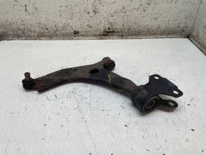 Begagnade Främre gaffelben, vänster Ford Focus 3 Wagon 1.6 Ti-VCT 16V 125 Pris € 50,00 Marginaltabell erbjuds av Autodemontage van de Laar