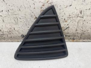 Używane Kratka zderzaka Ford Focus 3 Wagon 1.6 Ti-VCT 16V 125 Cena € 15,00 Procedura marży oferowane przez Autodemontage van de Laar