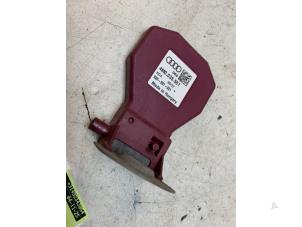 Gebruikte Antenne (diversen) Audi E-tron Sportback (GEA) 50 Prijs € 10,00 Margeregeling aangeboden door Autodemontage van de Laar