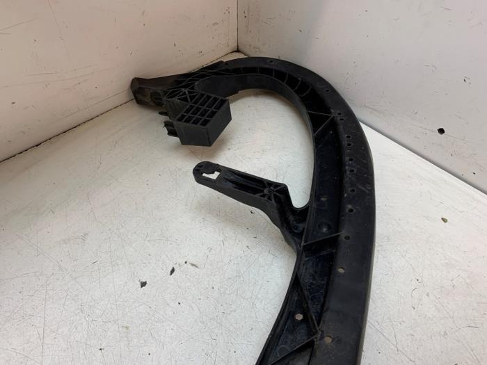 Front bumper frame Opel Adam 1.4 16V - 39049126 GM