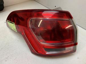 Używane Tylne swiatlo pozycyjne lewe Ford B-Max (JK8) 1.0 EcoBoost 12V 100 Cena € 175,00 Procedura marży oferowane przez Autodemontage van de Laar