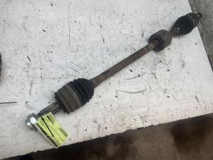 Gebruikte Aandrijfas rechts-voor Fiat Panda/Pandina (312) 0.9 TwinAir Turbo 85 Prijs € 50,00 Margeregeling aangeboden door Autodemontage van de Laar