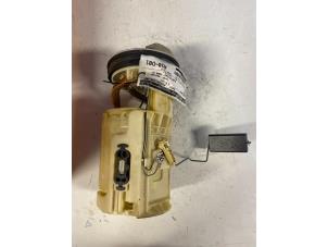 Begagnade Bensinpump Audi A3 (8L1) 1.8 20V Pris € 35,00 Marginaltabell erbjuds av Autodemontage van de Laar