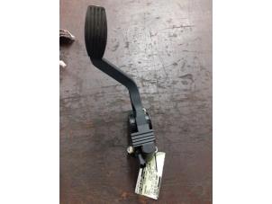 Begagnade Gaspedal Fiat Punto II (188) 1.4 16V Pris € 40,00 Marginaltabell erbjuds av Autodemontage van de Laar