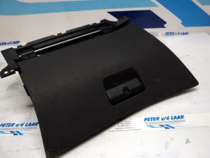 Gebruikte Dashboardkastje BMW 3 serie (E46/4) 320d 16V Prijs € 20,00 Margeregeling aangeboden door Autodemontage van de Laar