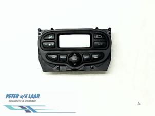 Używane Panel sterowania nagrzewnicy Citroen Xsara Picasso (CH) 1.8 16V Cena € 50,00 Procedura marży oferowane przez Autodemontage van de Laar