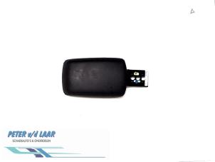 Gebruikte Armsteun Ford Focus 3 Wagon 1.6 TDCi 115 Prijs € 70,00 Margeregeling aangeboden door Autodemontage van de Laar