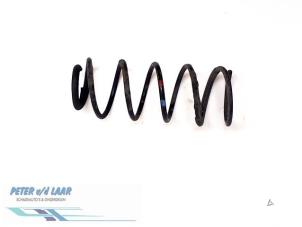 Begagnade Bakre spolfjäder Peugeot 406 Coupé (8C) 2.9 V6 24V Pris € 20,00 Marginaltabell erbjuds av Autodemontage van de Laar