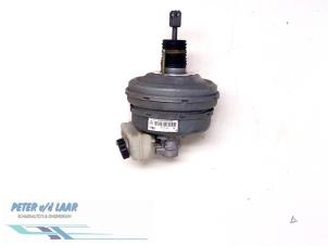 Gebruikte Rembekrachtiger Mercedes Vaneo (W414) 1.6 Prijs € 200,00 Margeregeling aangeboden door Autodemontage van de Laar