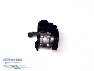 Gebruikte Stuurpomp Peugeot 206 (2A/C/H/J/S) 1.1 XN,XR Prijs € 70,00 Margeregeling aangeboden door Autodemontage van de Laar