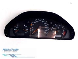 Begagnade Vägmätare KM Mercedes C (W202) 2.3 C-230 16V Pris € 35,00 Marginaltabell erbjuds av Autodemontage van de Laar