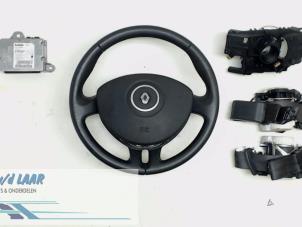 Gebruikte Airbag Set + Module Renault Clio III (BR/CR) 1.2 16V TCe 100 Prijs € 750,00 Margeregeling aangeboden door Autodemontage van de Laar