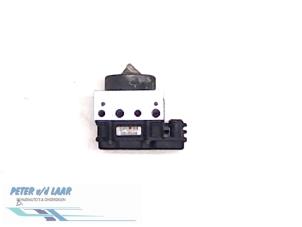 Begagnade ABS-pump Renault Scénic II (JM) 1.5 dCi 105 Pris € 150,00 Marginaltabell erbjuds av Autodemontage van de Laar