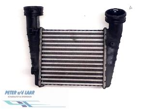 Gebruikte Intercooler Volkswagen Passat Variant (3B6) 1.9 TDI 130 Prijs € 100,00 Margeregeling aangeboden door Autodemontage van de Laar