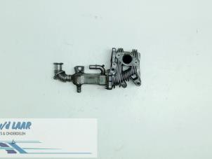 Gebruikte EGR koeler Renault Scénic II (JM) 1.9 dCi 120 Prijs € 70,00 Margeregeling aangeboden door Autodemontage van de Laar