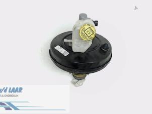 Gebruikte Rembekrachtiger Ford Ka II 1.2 Prijs € 80,00 Margeregeling aangeboden door Autodemontage van de Laar