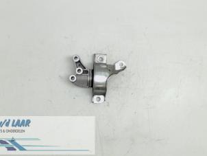 Gebruikte Motorsteun Ford KA Prijs € 35,00 Margeregeling aangeboden door Autodemontage van de Laar