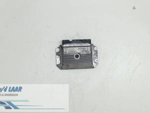 Begagnade Dator, motorstyrning Renault Megane II CC (EM) 1.6 16V Pris € 90,00 Marginaltabell erbjuds av Autodemontage van de Laar