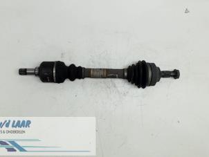 Begagnade Drivaxel, vänster fram Citroen Xsara Break (N2) 2.0 HDi Pris € 50,00 Marginaltabell erbjuds av Autodemontage van de Laar