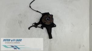 Gebruikte Fusee links-voor Renault Safrane II 2.0 16V RTE,RXE Prijs € 50,00 Margeregeling aangeboden door Autodemontage van de Laar