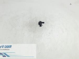 Gebruikte Vacuum Relais Volkswagen LT Prijs € 30,00 Margeregeling aangeboden door Autodemontage van de Laar