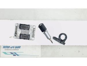 Begagnade Dator, motorstyrning Opel Corsa C (F08/68) 1.2 16V Pris € 150,00 Marginaltabell erbjuds av Autodemontage van de Laar