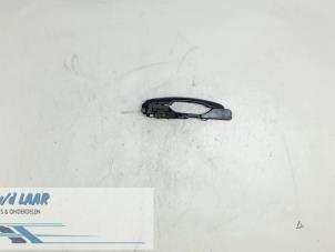 Begagnade Handtag Renault Laguna II Grandtour (KG) 1.8 16V Pris € 30,00 Marginaltabell erbjuds av Autodemontage van de Laar