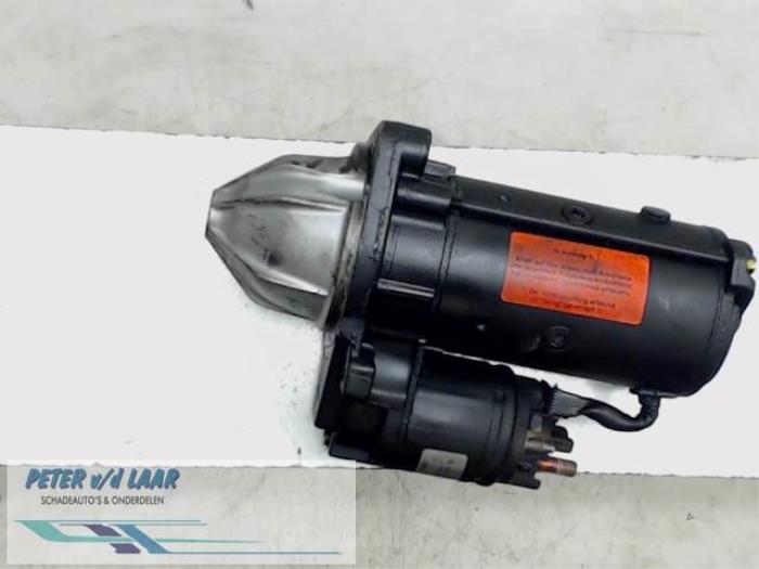 Startmotor från en Mercedes-Benz CLK (C209) 2.7 270 CDI 20V 2003