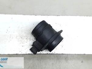 Używane Czujnik masy powietrza Fiat Punto Grande Cena € 80,00 Procedura marży oferowane przez Autodemontage van de Laar