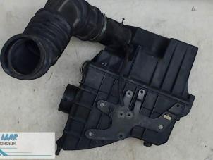 Gebruikte Luchtfilterhuis Ford Transit 2.0 TDCi 16V Prijs € 60,00 Margeregeling aangeboden door Autodemontage van de Laar