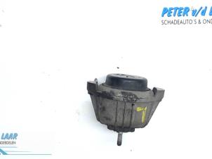 Begagnade Motorfäste BMW 3 serie (E90) 320i 16V Pris € 30,00 Marginaltabell erbjuds av Autodemontage van de Laar