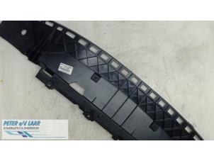 Gebruikte Beschermplaat bodem Renault Kangoo Express (FW) 1.5 dCi 85 Prijs € 72,60 Inclusief btw aangeboden door Autodemontage van de Laar