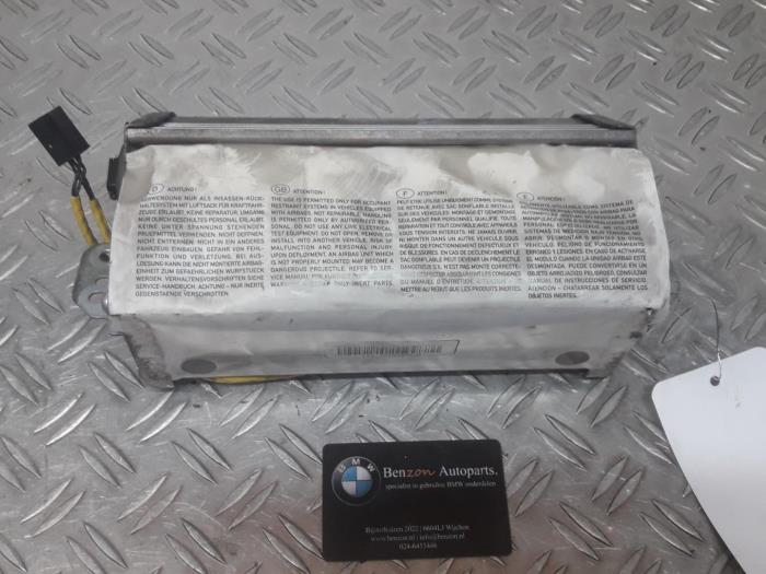 Höger airbag (instrumentbräda) från en BMW X3 2007