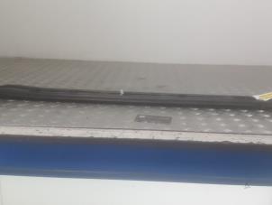 Begagnade Dekorstripe BMW 3-Serie Pris på förfrågan erbjuds av Benzon Autodemontage