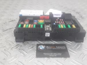 Używane Skrzynka bezpieczników BMW 5-Serie Cena na żądanie oferowane przez Benzon Autodemontage