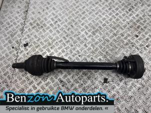 Gebruikte Aandrijfas rechts-achter BMW 5-Serie Prijs € 200,00 Margeregeling aangeboden door Benzon Autodemontage