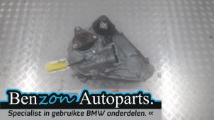 Gebruikte Tussenbak 4x4 BMW X5 Prijs € 900,00 Margeregeling aangeboden door Benzon Autodemontage