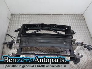 Begagnade Front BMW 3 serie (F30) 320d 2.0 16V EfficientDynamicsEdition Pris € 200,00 Marginaltabell erbjuds av Benzon Autodemontage