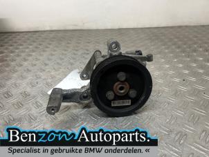 Gebruikte Stuurbekrachtiging Pomp BMW M5 (F10) 4.4 V8 32V TwinPower Turbo Prijs op aanvraag aangeboden door Benzon Autodemontage