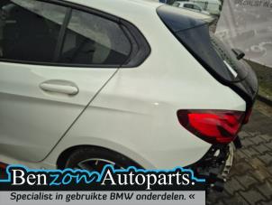 Begagnade Bakre sida, vänster BMW 1-Serie Pris på förfrågan erbjuds av Benzon Autodemontage