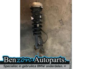 Begagnade Stötdämparstång, höger fram BMW X6 (E71/72) M50d 3.0 24V Pris € 300,00 Marginaltabell erbjuds av Benzon Autodemontage