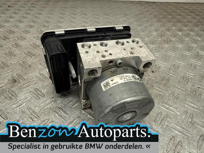 ABS-pump från en BMW Z4 Roadster (G29) sDrive 25i 2.0 Twin Power Turbo 16V 2023