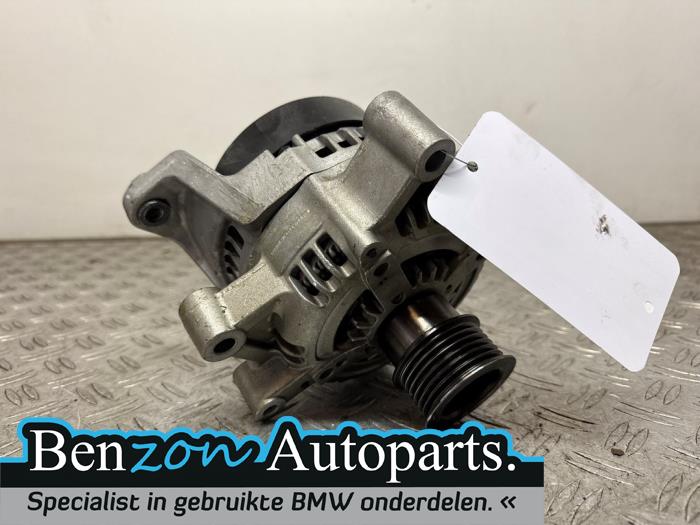 Dynamo från en BMW Z4 Roadster (G29) sDrive 25i 2.0 Twin Power Turbo 16V 2023