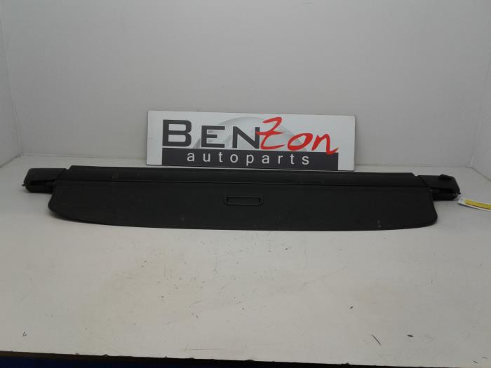 Skydd, bagageutrymme från en Volkswagen Passat 2007