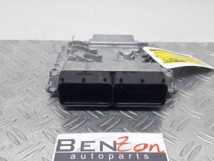 Używane Komputer sterowania silnika Volkswagen Golf Cena na żądanie oferowane przez Benzon Autodemontage