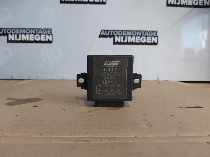 Towbar module Volkswagen Golf V 1.4 16V - 5C002 ECS