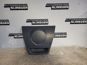 Gebruikte Handgreep Achterklep Opel Astra J (PC6/PD6/PE6/PF6) 1.4 16V ecoFLEX Prijs op aanvraag aangeboden door Autodemontage Nijmegen